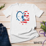 American Flag Patriotic Dog & Cat Paw Print - 4th Of July T-Shirt