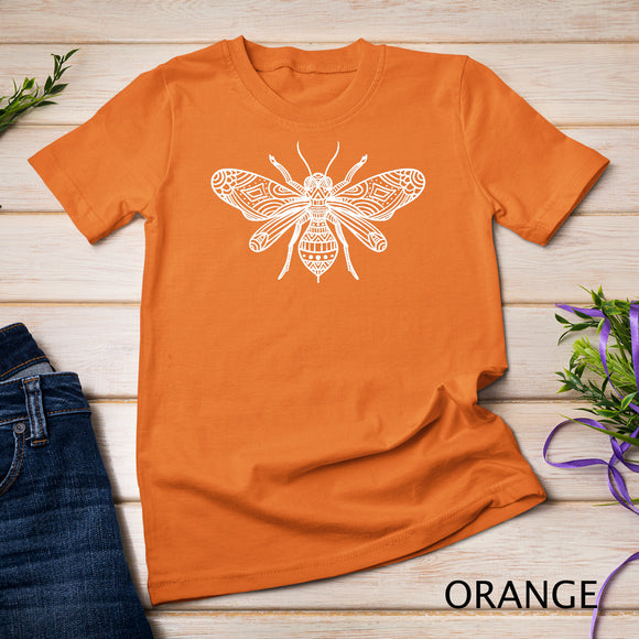 Bee Mandala Art Pattern Insect Beekeeper Gift T-Shirt