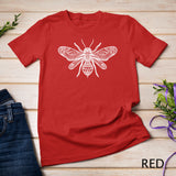 Bee Mandala Art Pattern Insect Beekeeper Gift T-Shirt