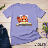 Cute Red Panda Reading a Book Lover Bookworm Love T-Shirt