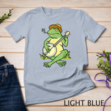 Frog Playing Banjo Frog Lover Gift T-Shirt