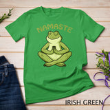 Frog Yoga Gifts Funny Frog Lovers Gift Cute Namaste Yoga Tank Top T-Shirt