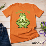 Frog Yoga Gifts Funny Frog Lovers Gift Cute Namaste Yoga Tank Top T-Shirt