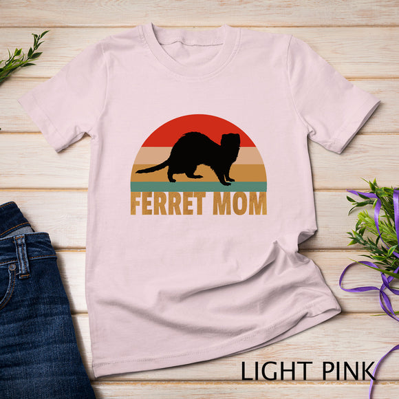 Funny Ferret Retro Pet Ferret Mom Vintage Gift T-Shirt