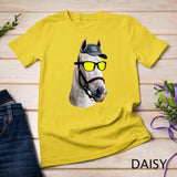 Funny Horse Racing Vintage Horse Portrait KY Derby Horse T-Shirt