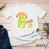 Funny frogs Kawaii Frog with Mushrooms Pullover Hoodie T-Shirt