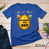 He Or She Grandma To Bee Gender Baby Reveal Announcement T-Shirt