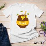 Honey Pot Cute Bee Buzzing Beehive Flying Funny Beekeeping T-Shirt