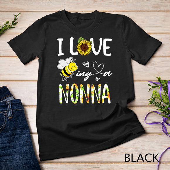 I Love Being A Nonna Sunflower Bee, Mother's Day T-Shirt