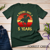 Kids Riding into 5 Years horse gift five year old birthday T-Shirt