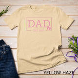 Mens Dad Established Est 2023 Girl Newborn Gifts Daddy Father T-Shirt