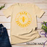 Mens Papa Beekeeper, Bee Whisperer Distressed Retro Style T-shirt