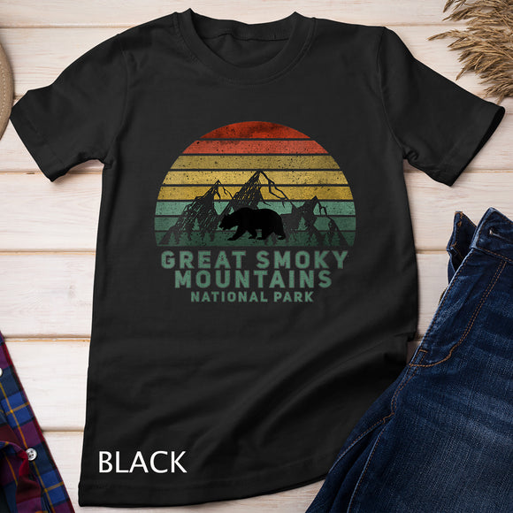 Womens Vintage Great Smoky Mountains National Park Bear V-Neck T-Shirt