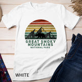 Womens Vintage Great Smoky Mountains National Park Bear V-Neck T-Shirt