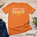 Happy New Beers Funny Happy New Year 2023 Gifts For Men 2023 T-Shirt