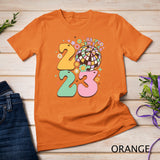 Happy New Year 2023 Groovy Disco New Years Eve Party 2023 T-Shirt