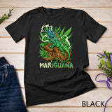 Iguana Smoking Marijuana Weed Cannabis T-Shirt