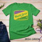 Mardi Gras Bourbon Street & New Orleans Retro Gift T-Shirt