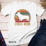 Retro Corgi Mom Gift Dog Mother Pet Welsh Corgi Mama T-Shirt