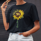 Rottie Mom Sunflower Rottweiler Gifts Dog Mom Mama T-Shirt
