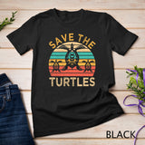 Save The Turtles Animal Rights Retro Style Sea Turtle Gift T-Shirt