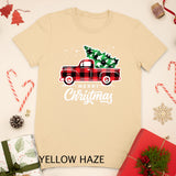 Vintage Style Farm Red Truck with Christmas Tree T-Shirt